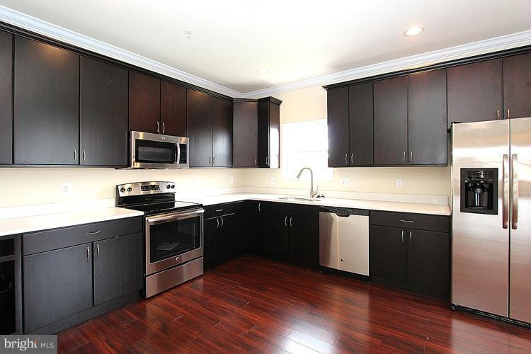 5057 D St SE, Washington, DC 20019 - photo 1