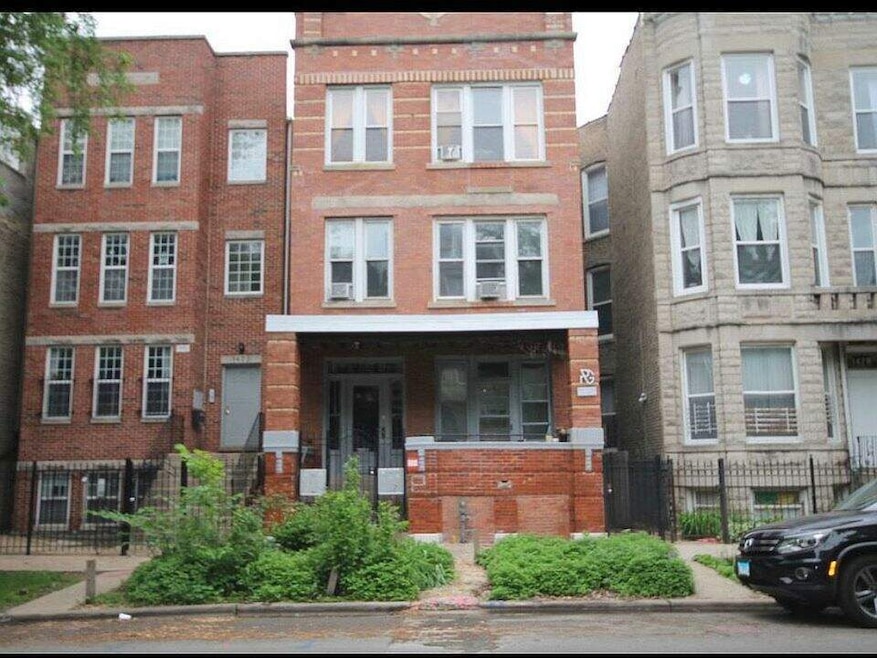 1424 N Maplewood Ave unit 2R, Chicago, IL 60622 - photo 1