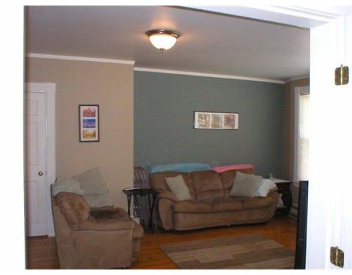 358 Watertown St unit 358,3L, Newton, MA 02458 - photo 1