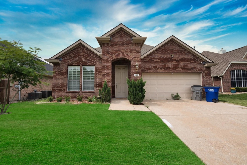 643 Crockett Dr, Lavon, TX 75166 - photo 1