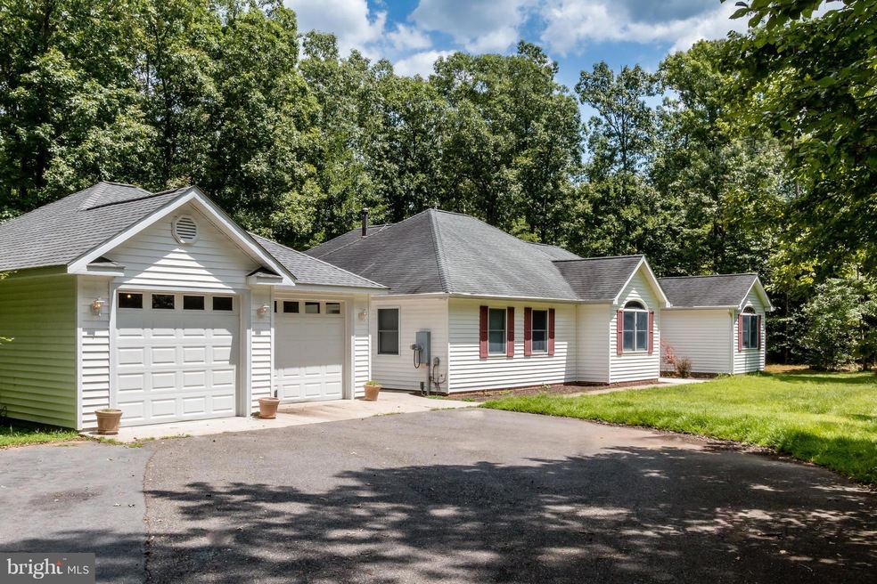 43207 Oakway Ct, Leonardtown, MD 20650 - photo 1