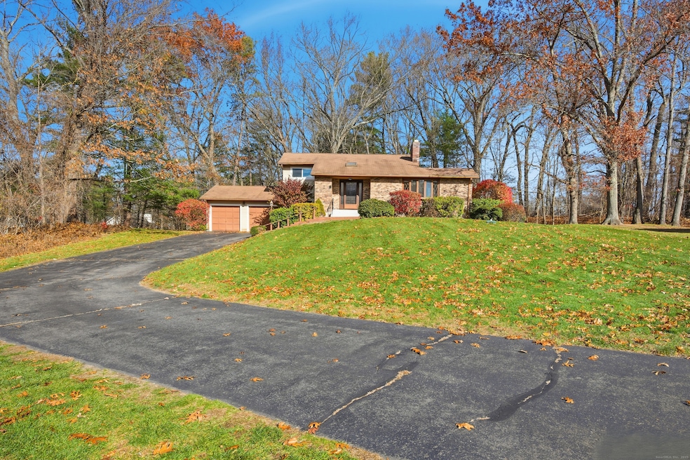 9 Alford Dr, Windsor, CT 06095 - photo 1