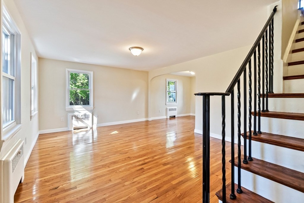 5 Payne Rd unit 2, Newton, MA 02461 - photo 1