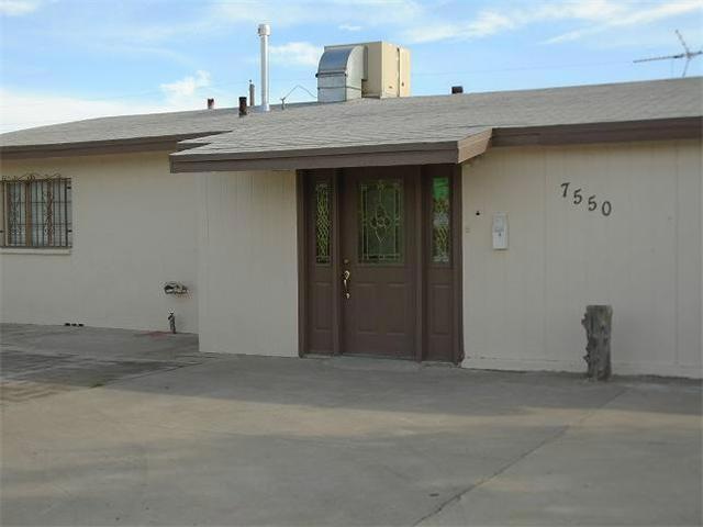 7550 Taxco Dr, El Paso, TX 79915 - photo 1