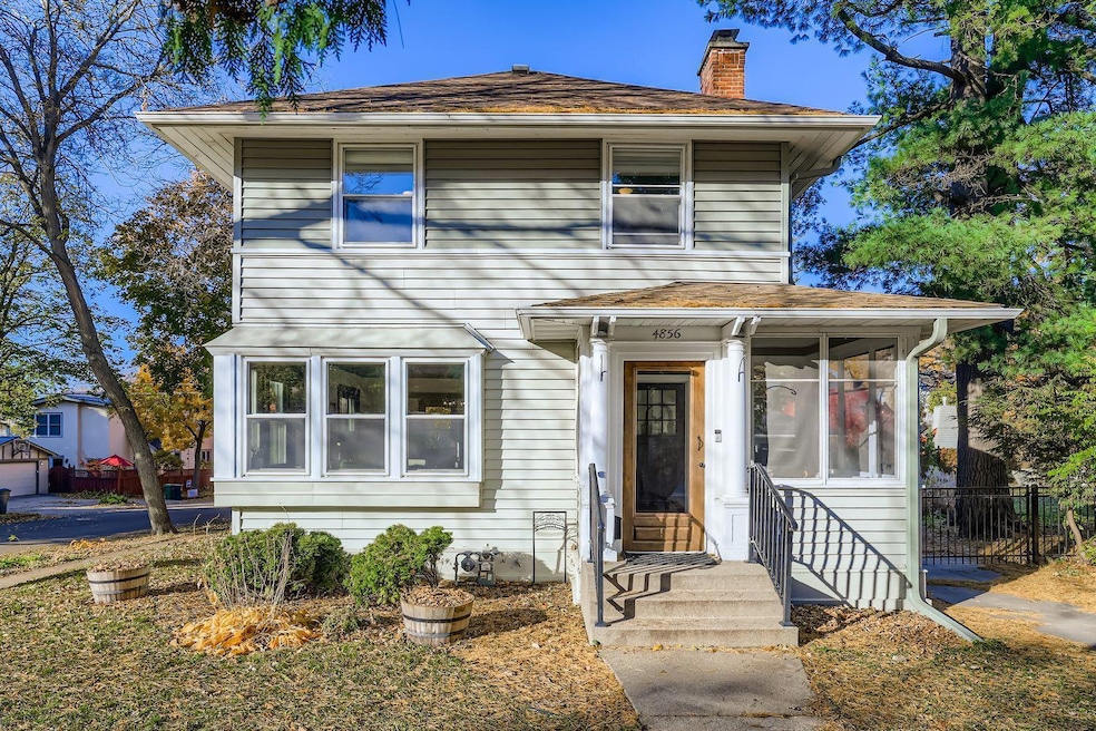 4856 Dupont Ave S - Web Quality - 001 - 01 Exterior Front.jpg