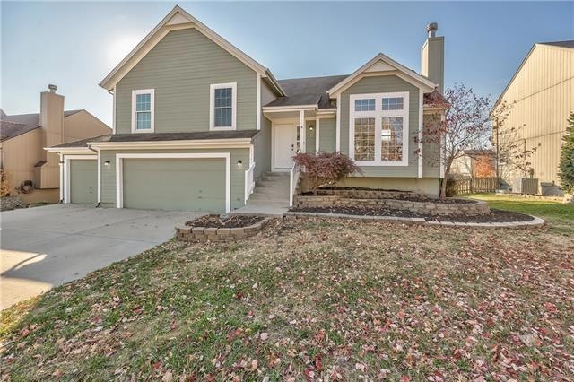 20349 W 219th Terrace, Spring Hill, KS 66083 - photo 1