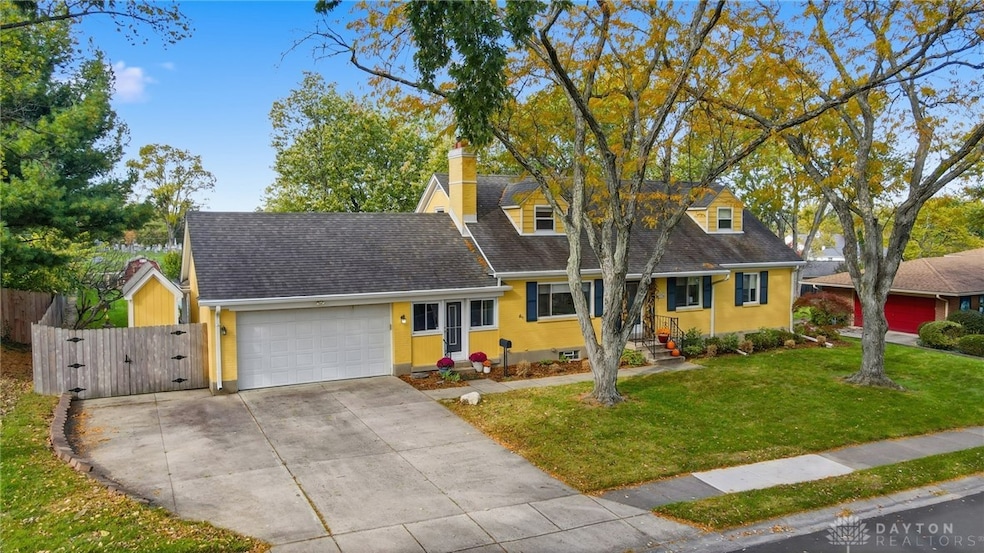 Under Contract $400,000 • Co-Listing Agent