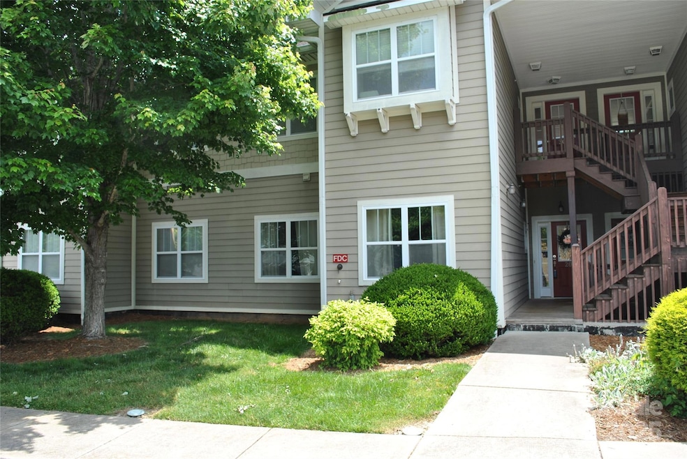 20 Foxden Dr unit 203, Fletcher, NC 28732 - photo 1