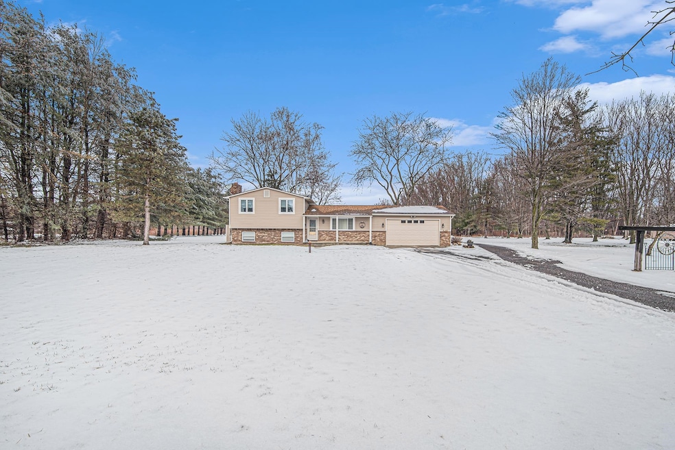 10276 Frances Rd, Flushing, MI 48433 - photo 1