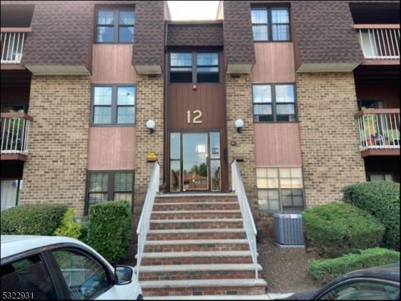 142C Overlook Ct unit 142C, Woodbridge Township, NJ 07095 - photo 1