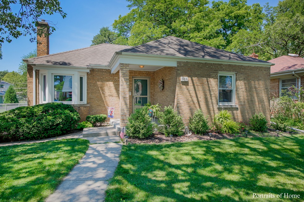 578 S Edgewood Ave, Elmhurst, IL 60126 - photo 1