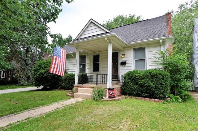 Welcome to 337 E Hazelhurst!