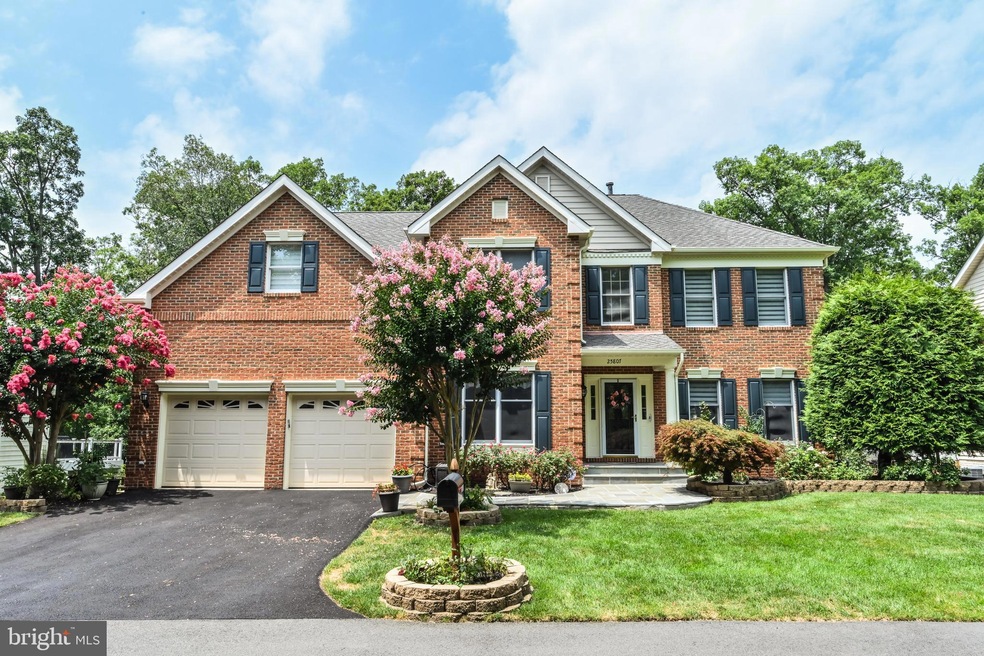 25807 Anderby Ln, Chantilly, VA 20152 - photo 1