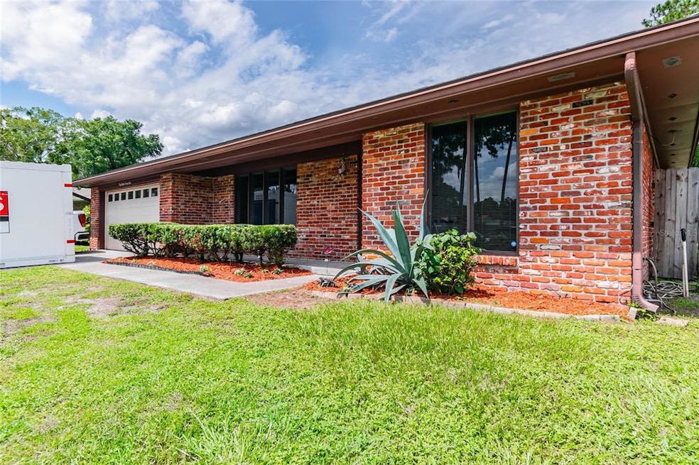 4823 Lofty Pines Cir E, Jacksonville, FL 32210 - photo 1