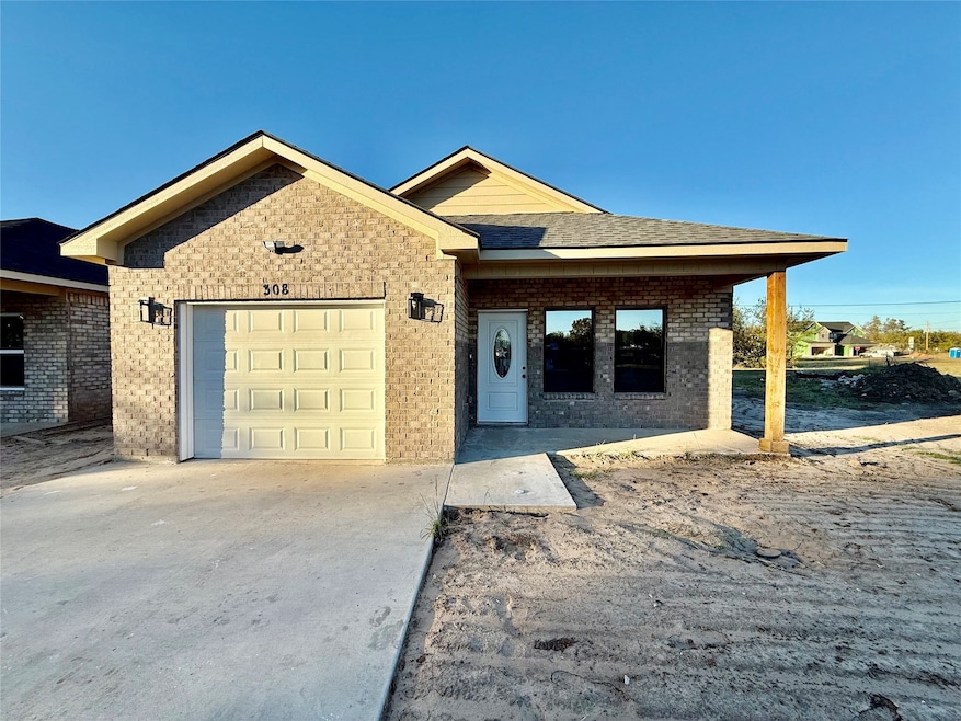 For Rent $2,400/month