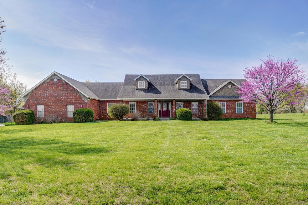 1110 Spring Breeze Ct-2