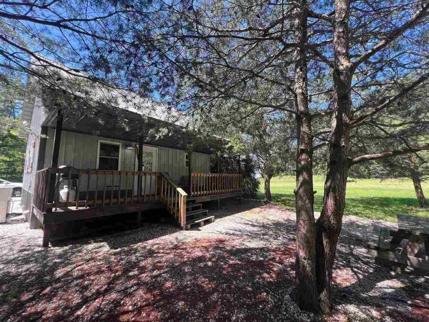 12958 Cr W 25 S, Linton, IN 47441 - photo 1