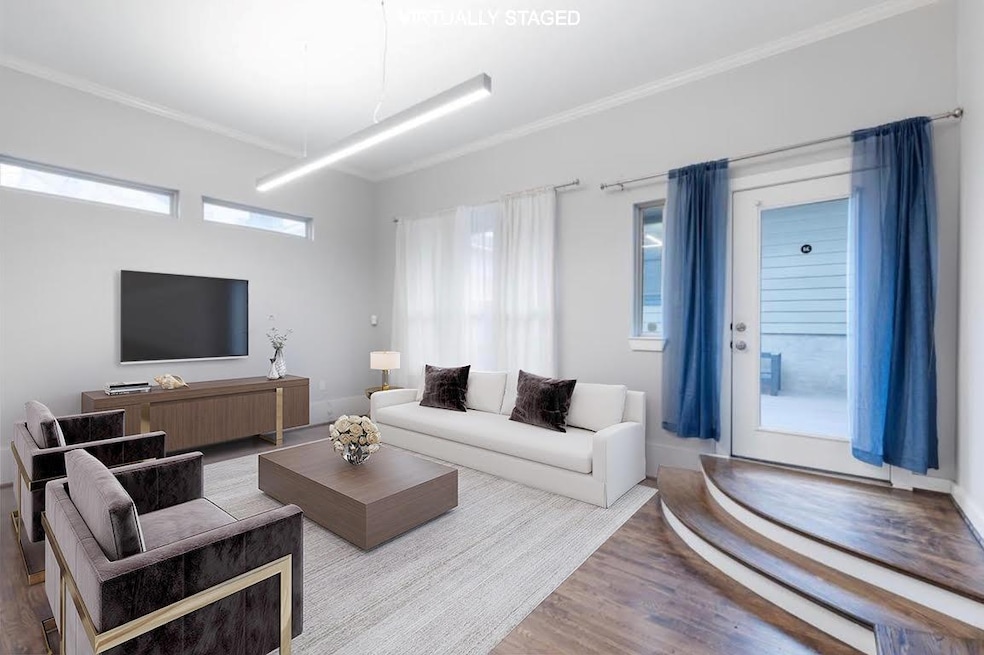 1309 Chestnut Ave unit 2, Austin, TX 78702 - photo 1