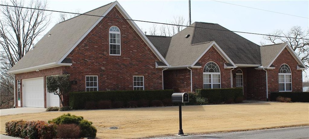 2 Rockingham Dr, Bella Vista, AR 72715 - photo 1