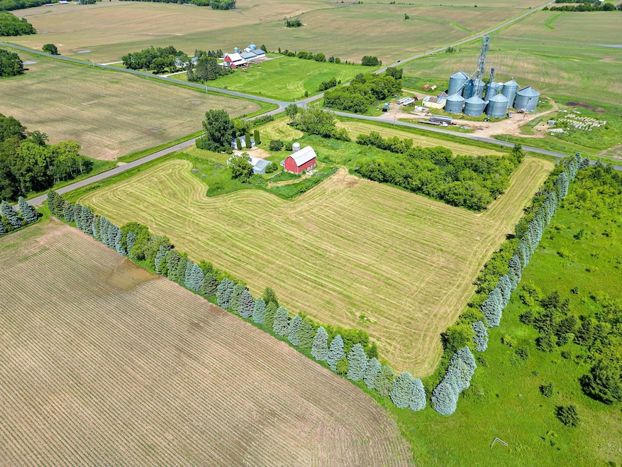 1697 210th Avenue-21.jpg