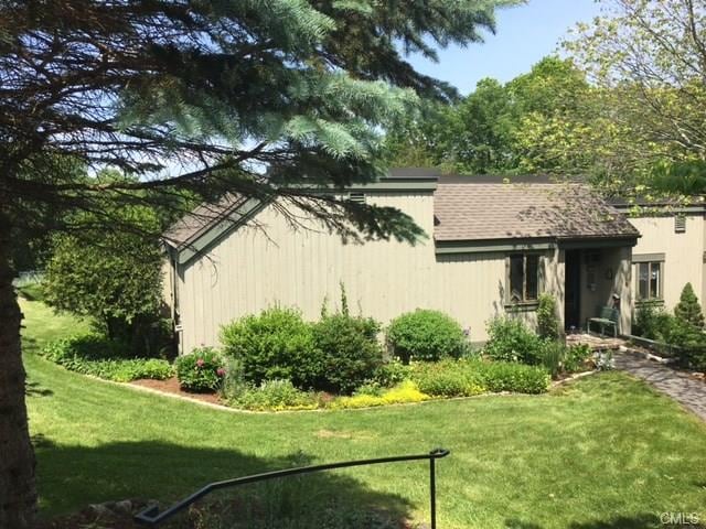 32 Heritage Cir unit A, Southbury, CT 06488 - photo 1