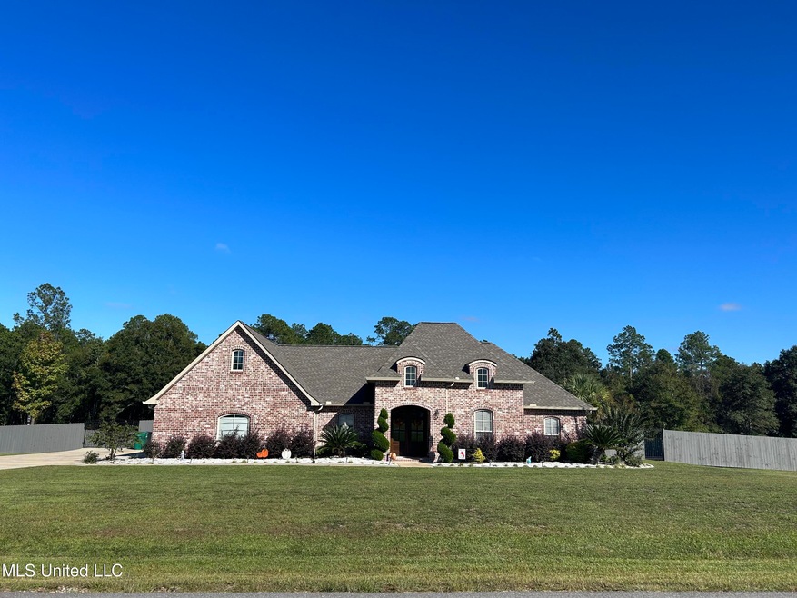 12218 E Pointe Dr, Perkinston, MS 39573 - photo 1