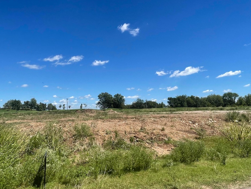 5961 N Meadows Ridge Rd, Owasso, OK 74055 - photo 1