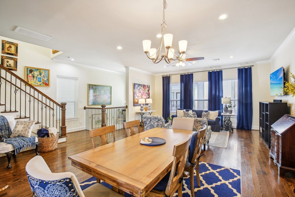 869 Wakefield Dr unit C, Houston, TX 77018 - photo 1