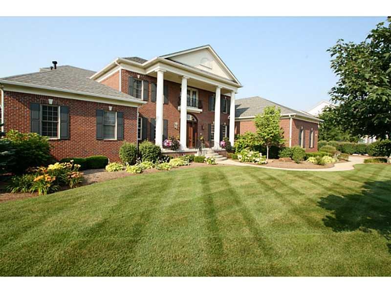 12073 Hawthorn Ridge, Fishers, IN 46037 - photo 1