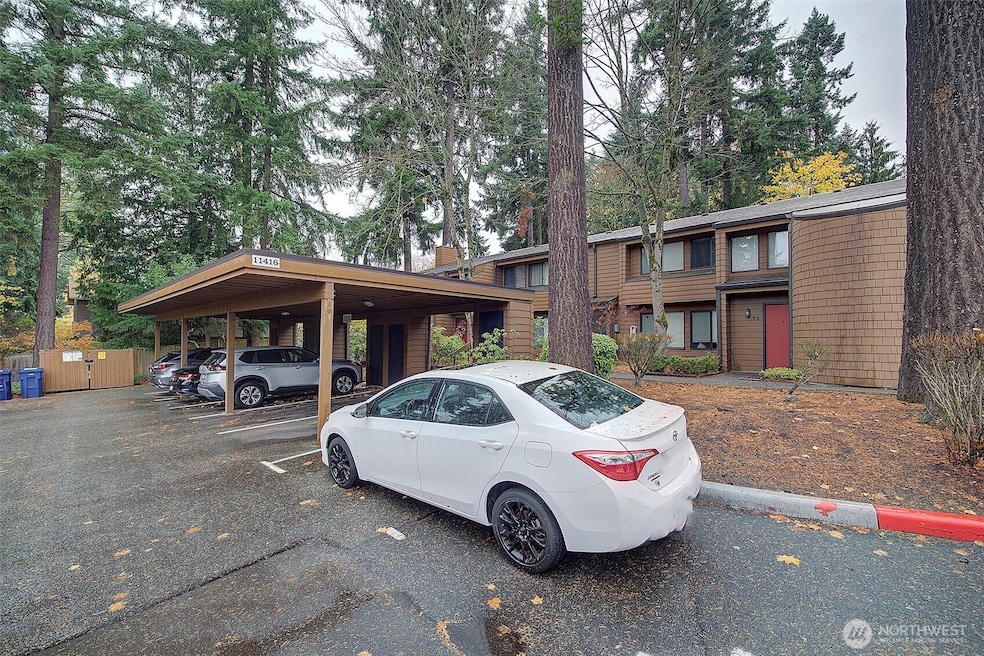 11416 NE 128th St unit 67, Kirkland, WA 98034 - photo 1