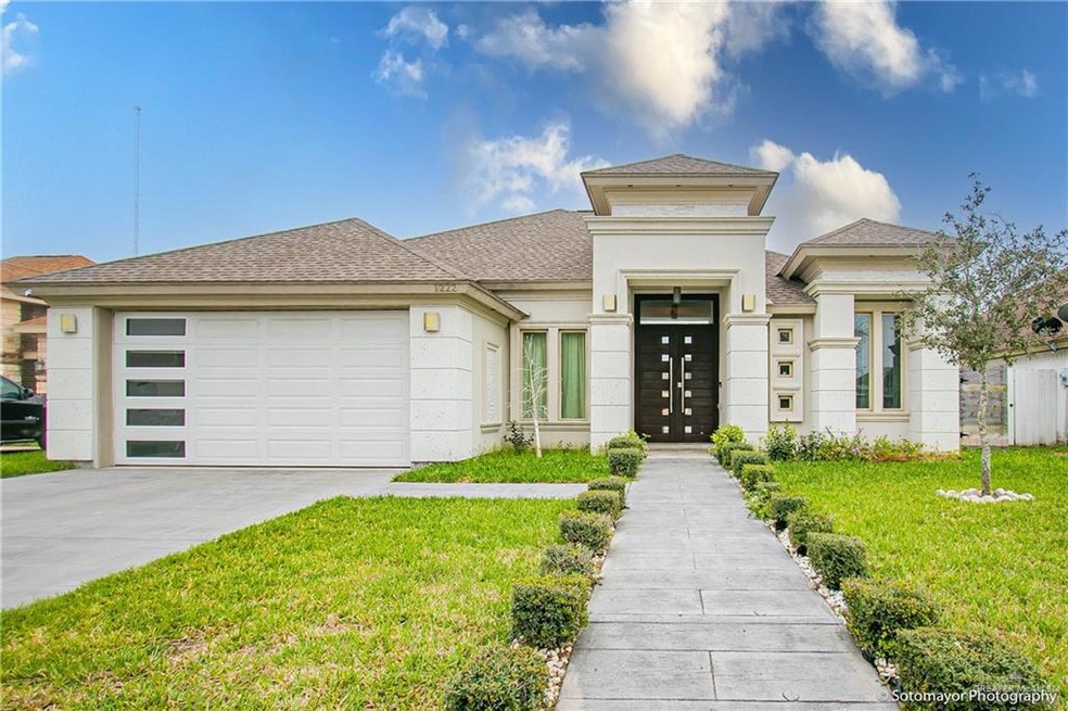 1222 International St, Edinburg, TX 78539 - photo 1