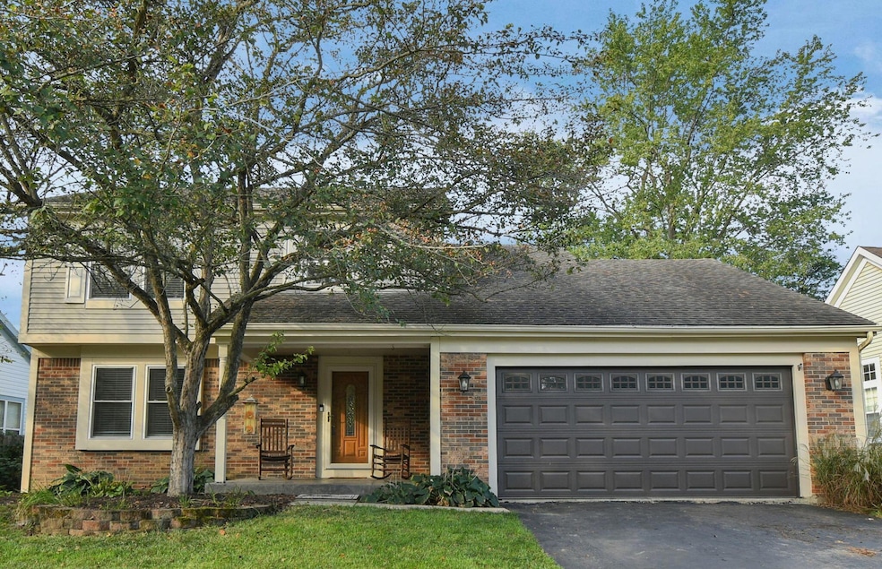 3077 Highland Park Dr, Pickerington, OH 43147 - photo 1