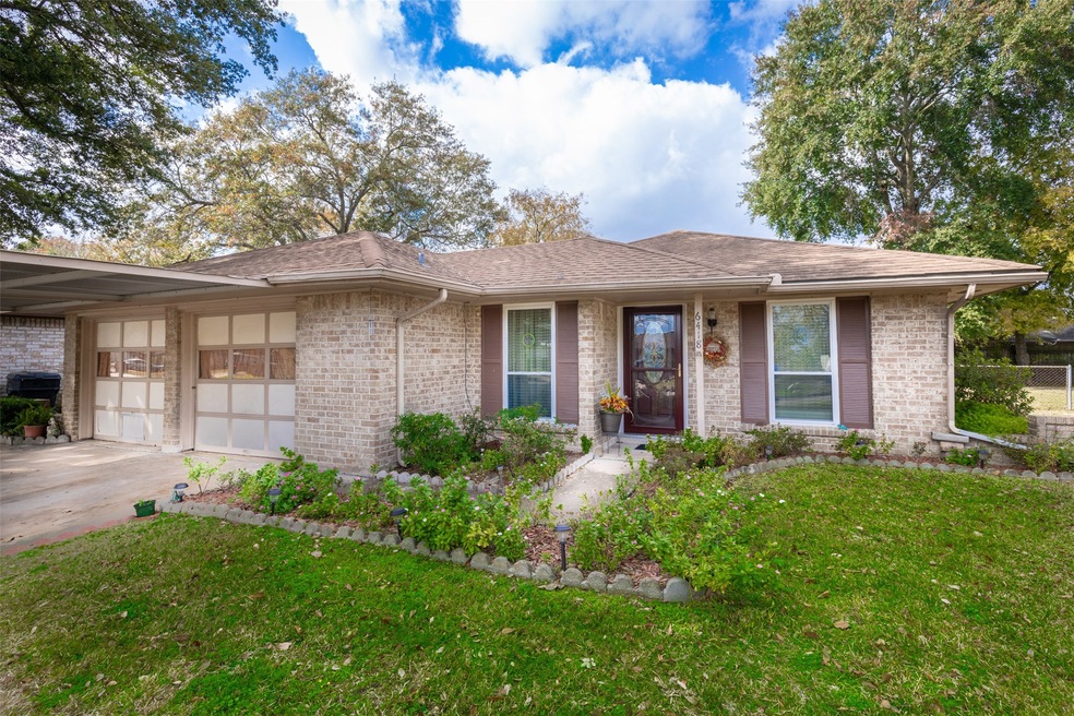 6418 King Post Dr, Houston, TX 77088 - photo 1