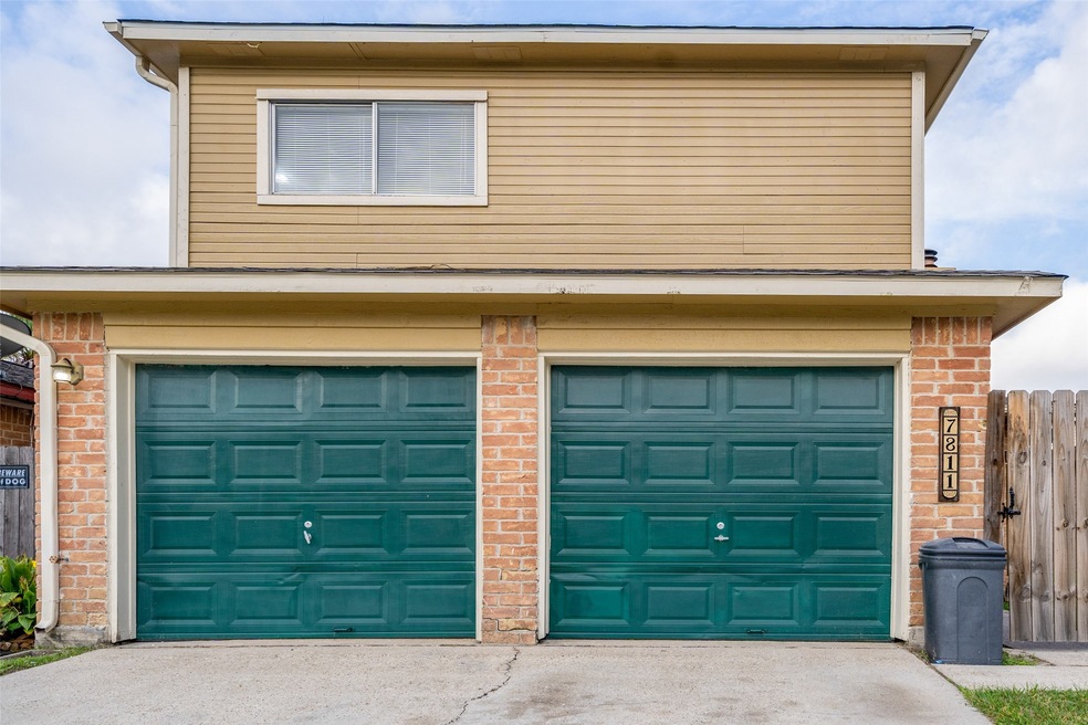 7811 Winehill Ln, Houston, TX 77040 - photo 1