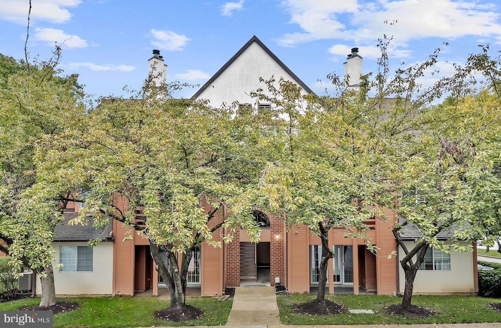 4904 Columbia Rd unit 1, Columbia, MD 21044 - photo 1