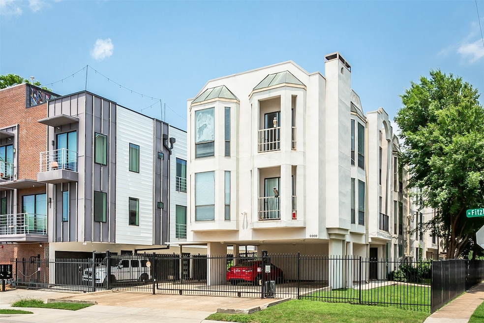 2002 N Fitzhugh Ave unit 9, Dallas, TX 75204 - photo 1