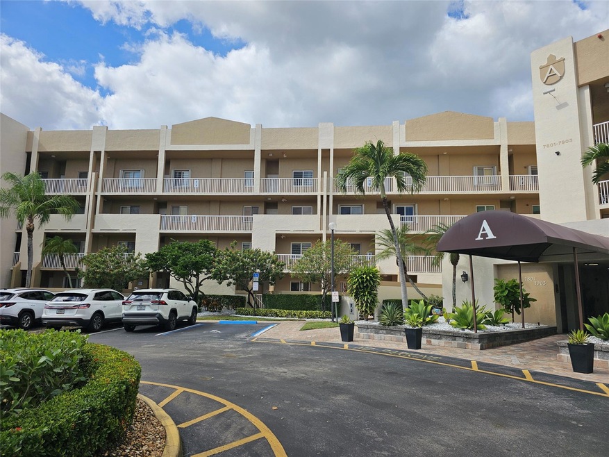 7843 Granville Dr unit 209, Tamarac, FL 33321 - photo 1