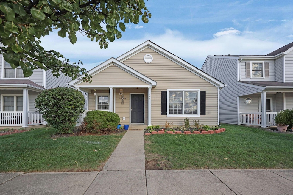 464 Assembly St unit 53, Galloway, OH 43119 - photo 1