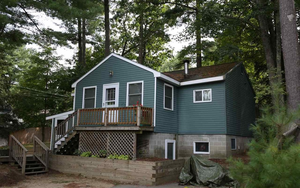 7 Edward Ln, MerriMacK, NH 03054 - photo 1