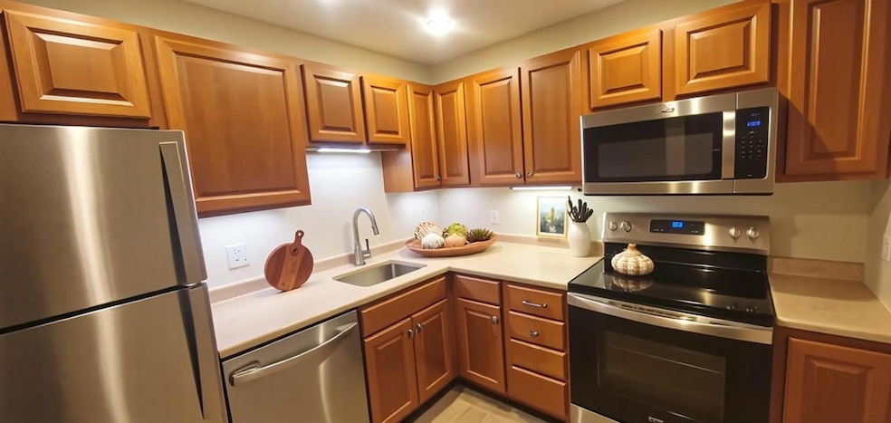 3155 Coachman Rd unit 408, Saint Paul, MN 55121 - photo 1