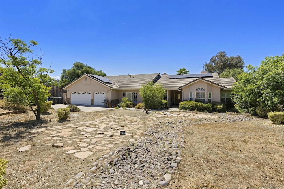 24849 Pappas Rd, Ramona, CA 92065 - photo 1