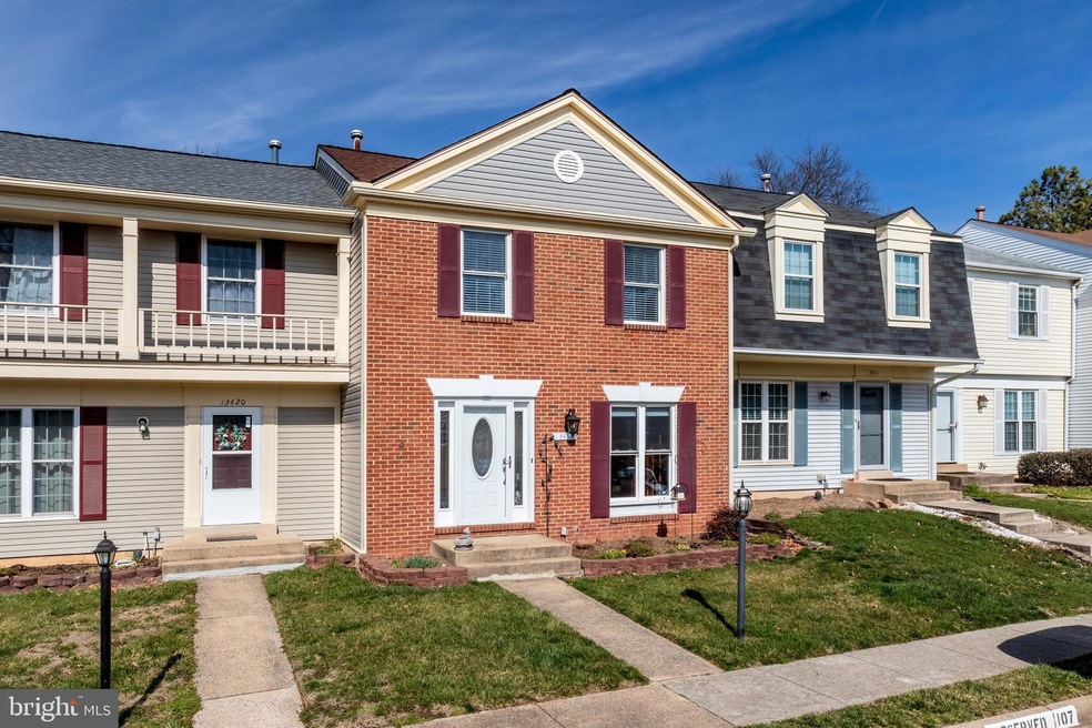 13418 Whaley Ct, Herndon, VA 20171 - photo 1