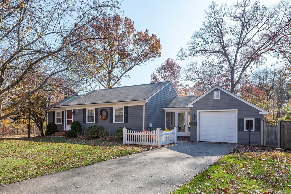 91 Tanager Rd, Attleboro, MA 02703 - photo 1