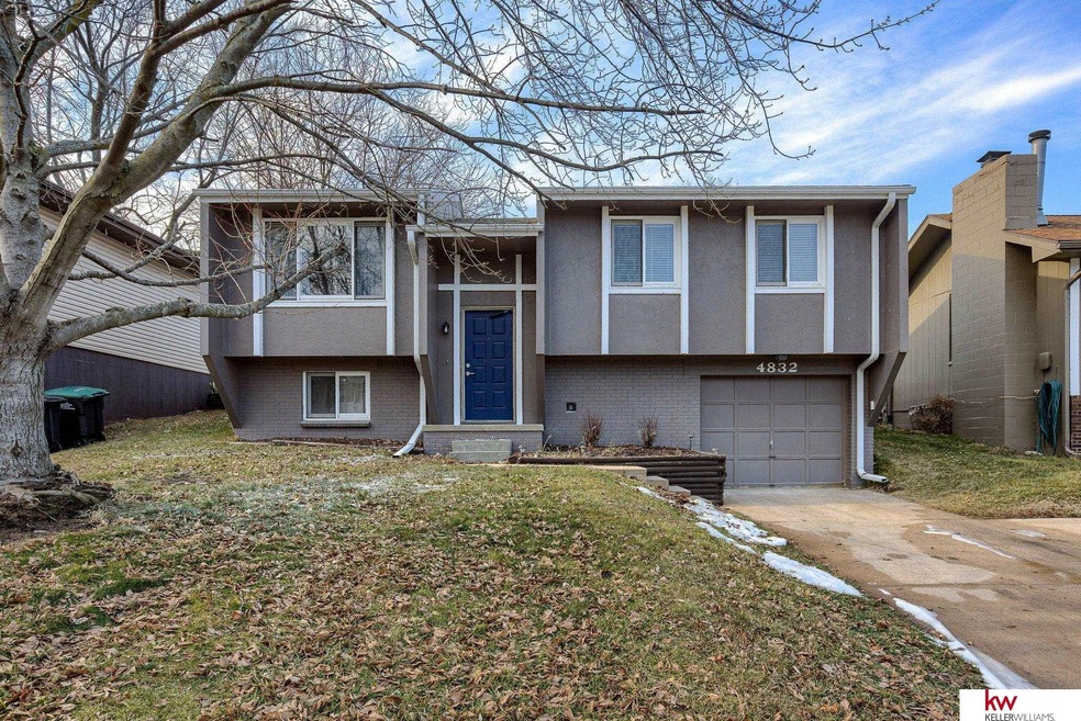 4832 N 130th Cir, Omaha, NE 68164 - photo 1