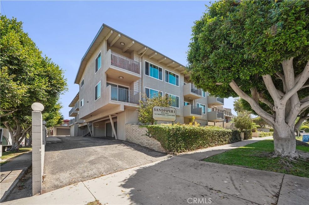 100 S Guadalupe Ave unit 206, Redondo Beach, CA 90277 - photo 1