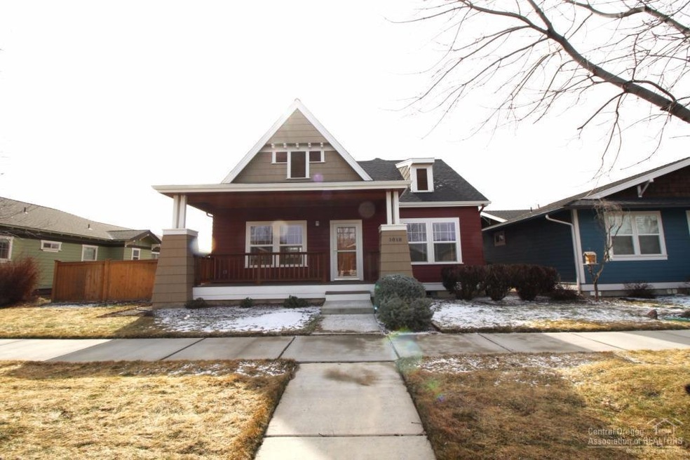 1618 NW Hickory Place, Redmond, OR 97756 - photo 1