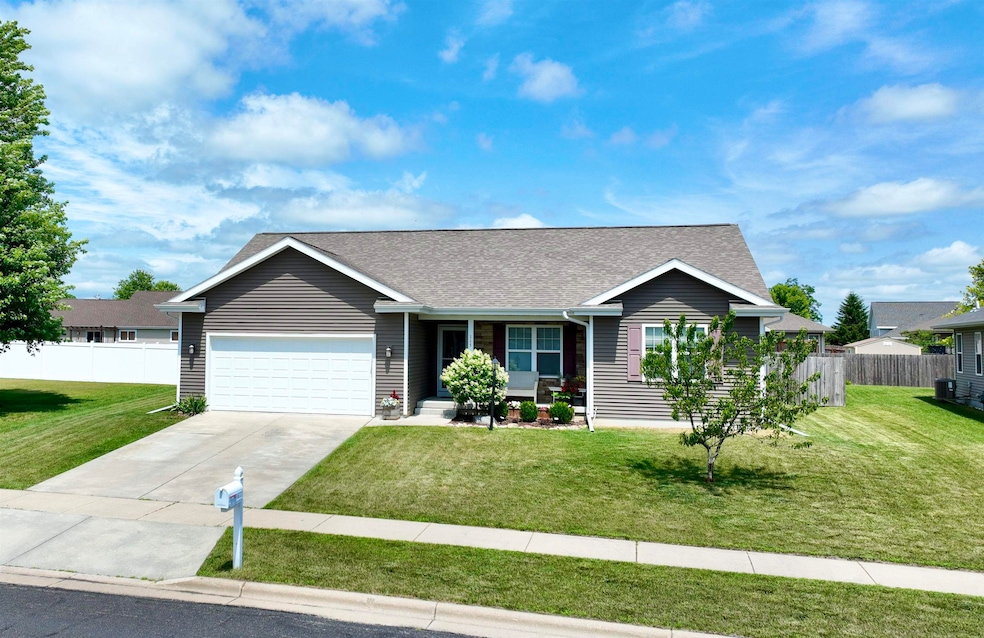 Pending $489,900
