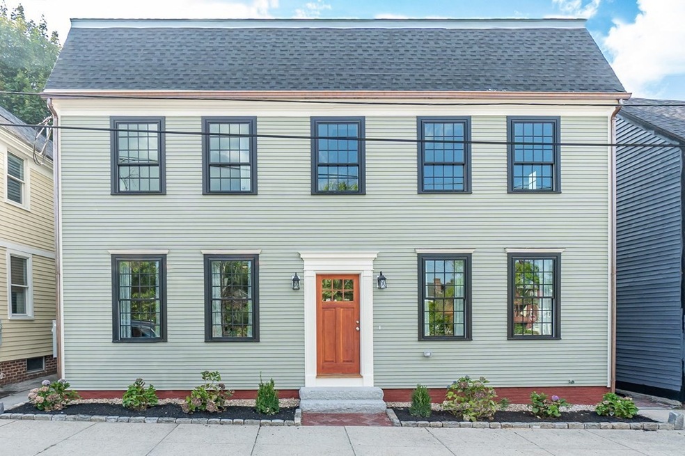 30 Winter St, Newburyport, MA 01950 - photo 1