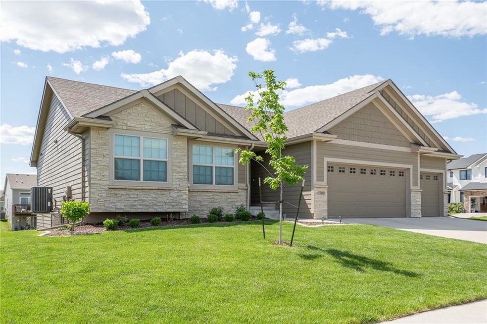 1300 Powers Place, Adel, IA 50003 - photo 1