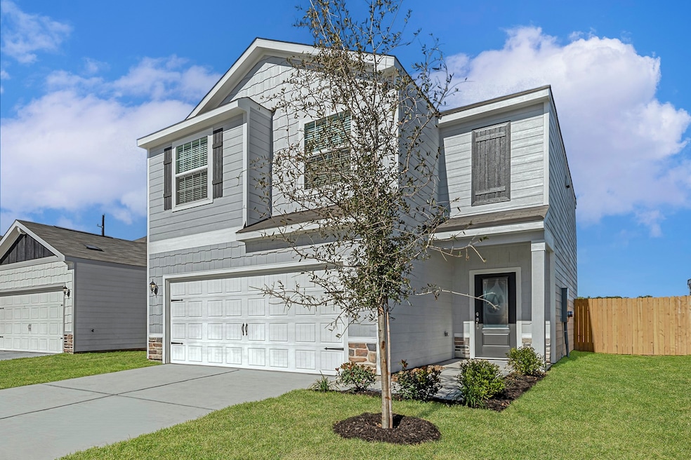 This Mesquite Floor Plan features three Bedrooms and two and a half Bathrooms